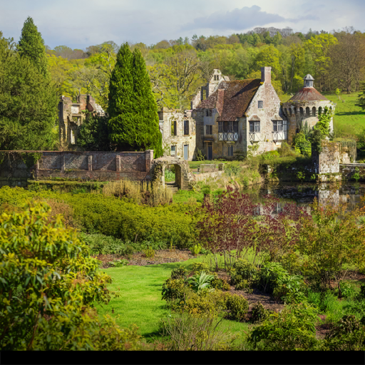 Scotney Castle